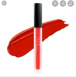Huda Beauty Liquid Matte Alluring